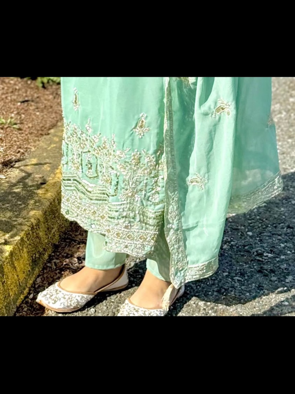 Embroidered Mint Green Traditional Kurta & Pants Set
